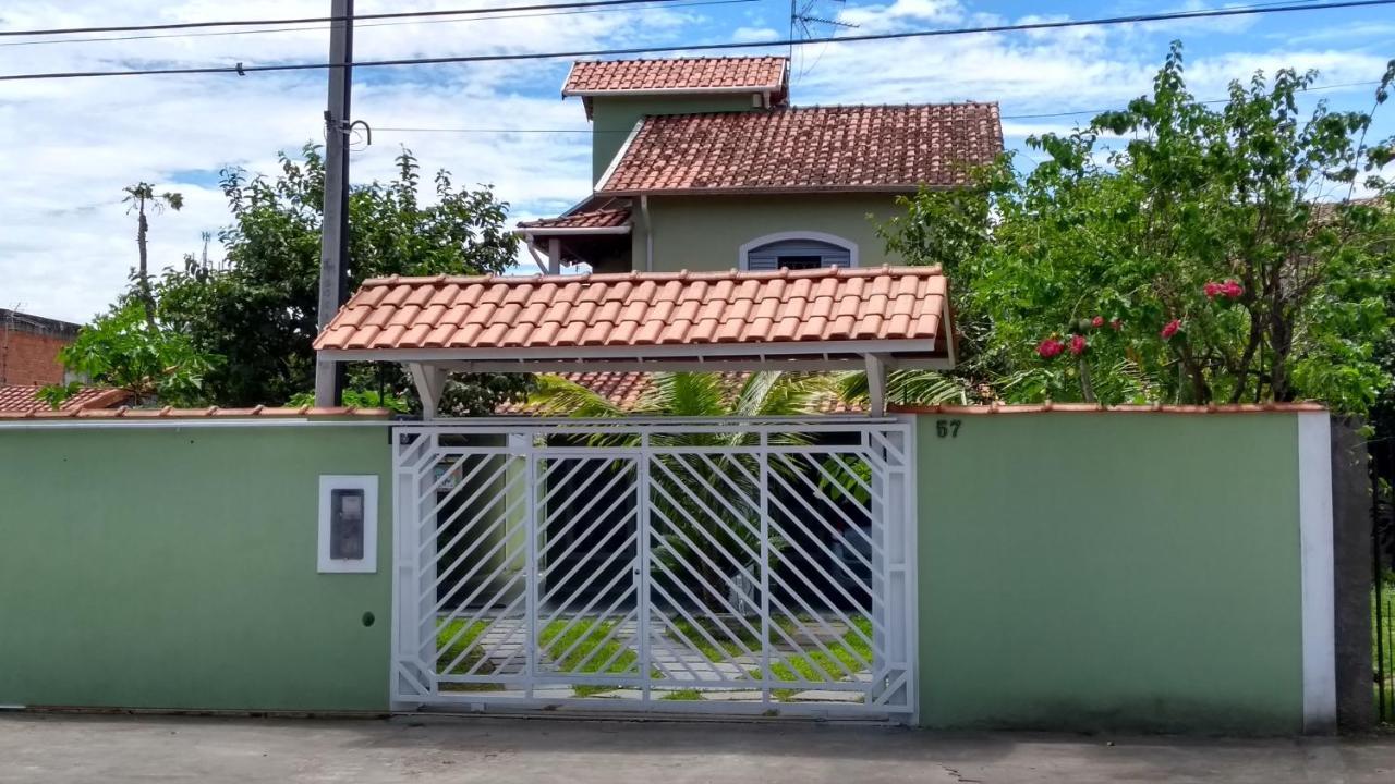 까라과따뚜바 Espaco Aconchego Com Ar-Condicionado E Amplo Jardim 빌라 외부 사진